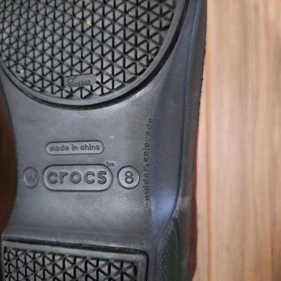 Crocs Brown leather Professional Clogs Women size 8 - Picture 8 of 9